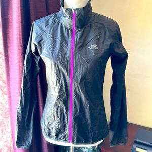 North face stowable rain/wind jacket.